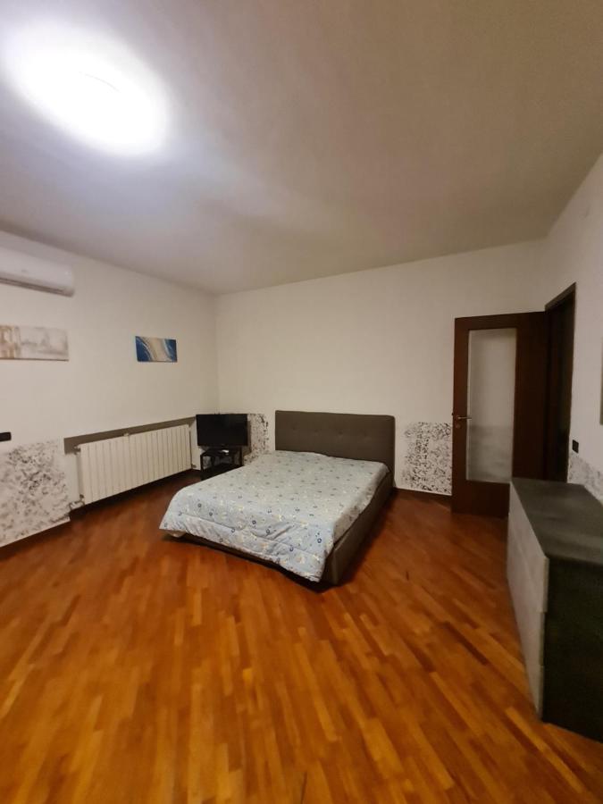 Affittacamere Airport Orio Bergamo 오리오알세리오 외부 사진