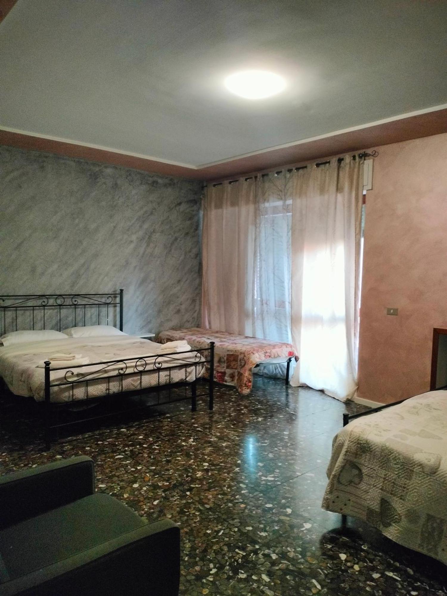 Affittacamere Airport Orio Bergamo 오리오알세리오 외부 사진
