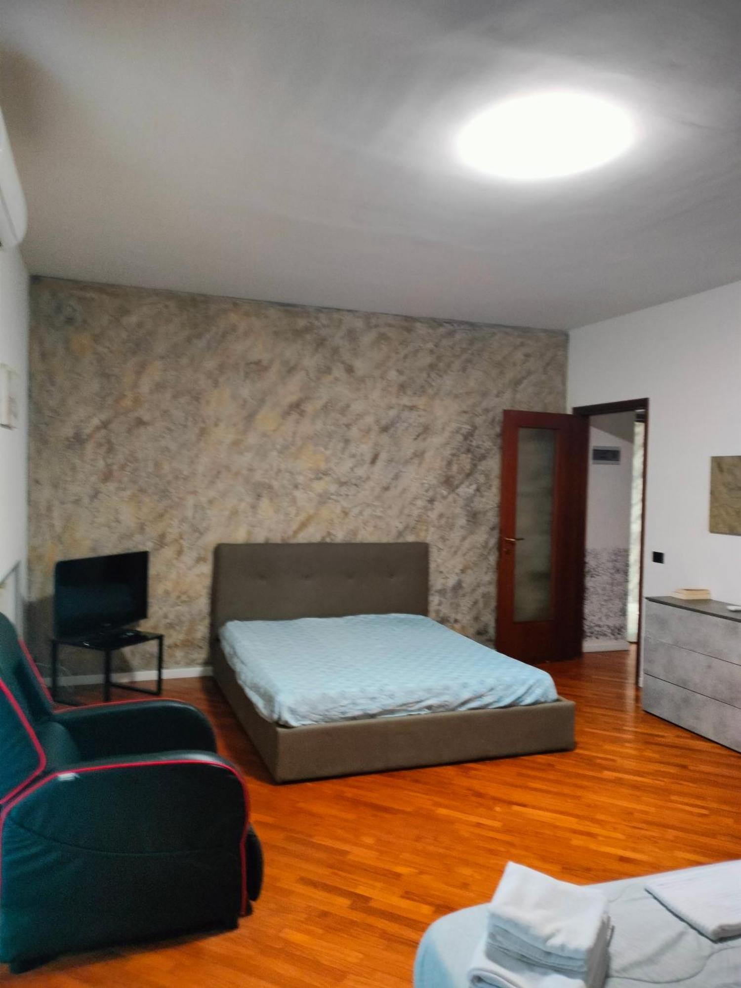 Affittacamere Airport Orio Bergamo 오리오알세리오 외부 사진