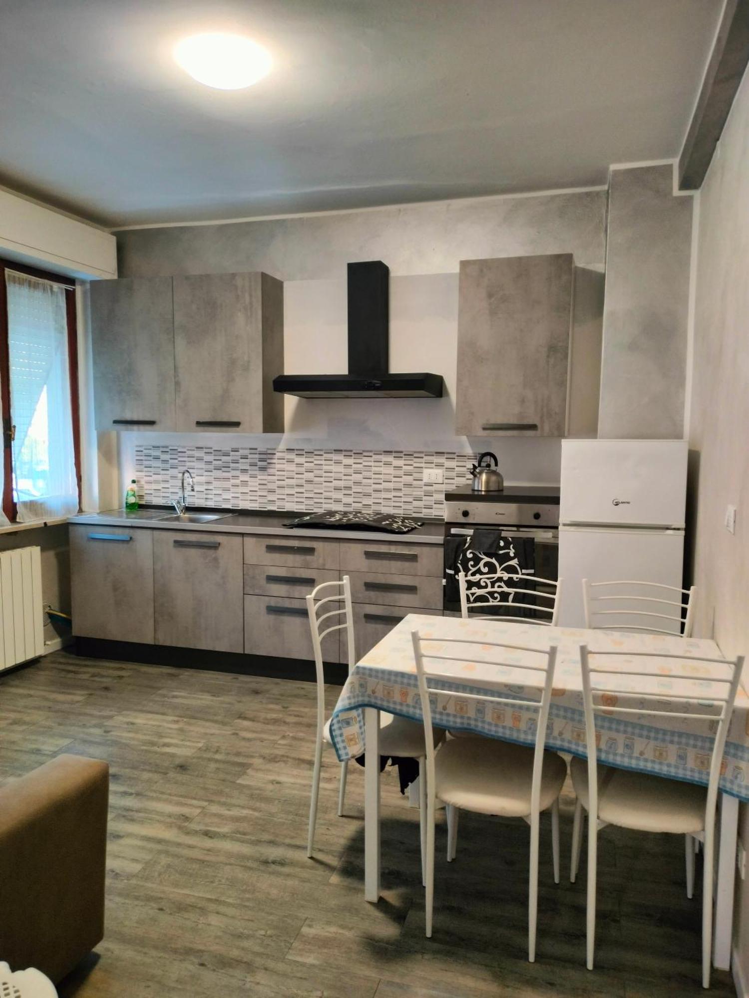 Affittacamere Airport Orio Bergamo 오리오알세리오 외부 사진